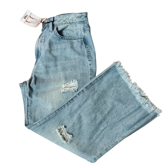 NWT Dream Collection Wide Leg Crop Jeans - Picture 1 of 10
